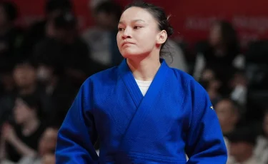 Үш қарсыласын жеңген Ажар Асхат Азия ойындарында күміске қол жеткізді