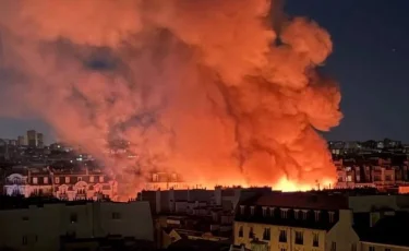 Париждегі ең көне базарлардың бірі өртеніп кетті